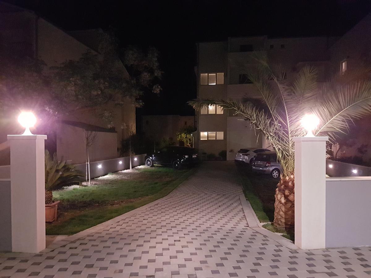 Rooms & Apartments Villa Anka 图彻皮 外观 照片